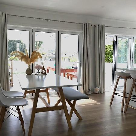 Bright & Comfy Stay In Newly Renovated Home With Parking Auckland Exteriér fotografie